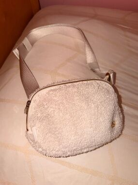 Lululemon Cozy Cream Sherpa Crossbody Bag for Women